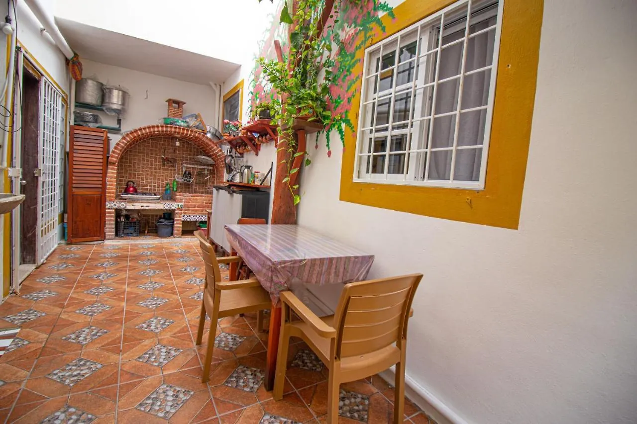 Penzion Hotel La Casa Del Almendro Playa del Carmen