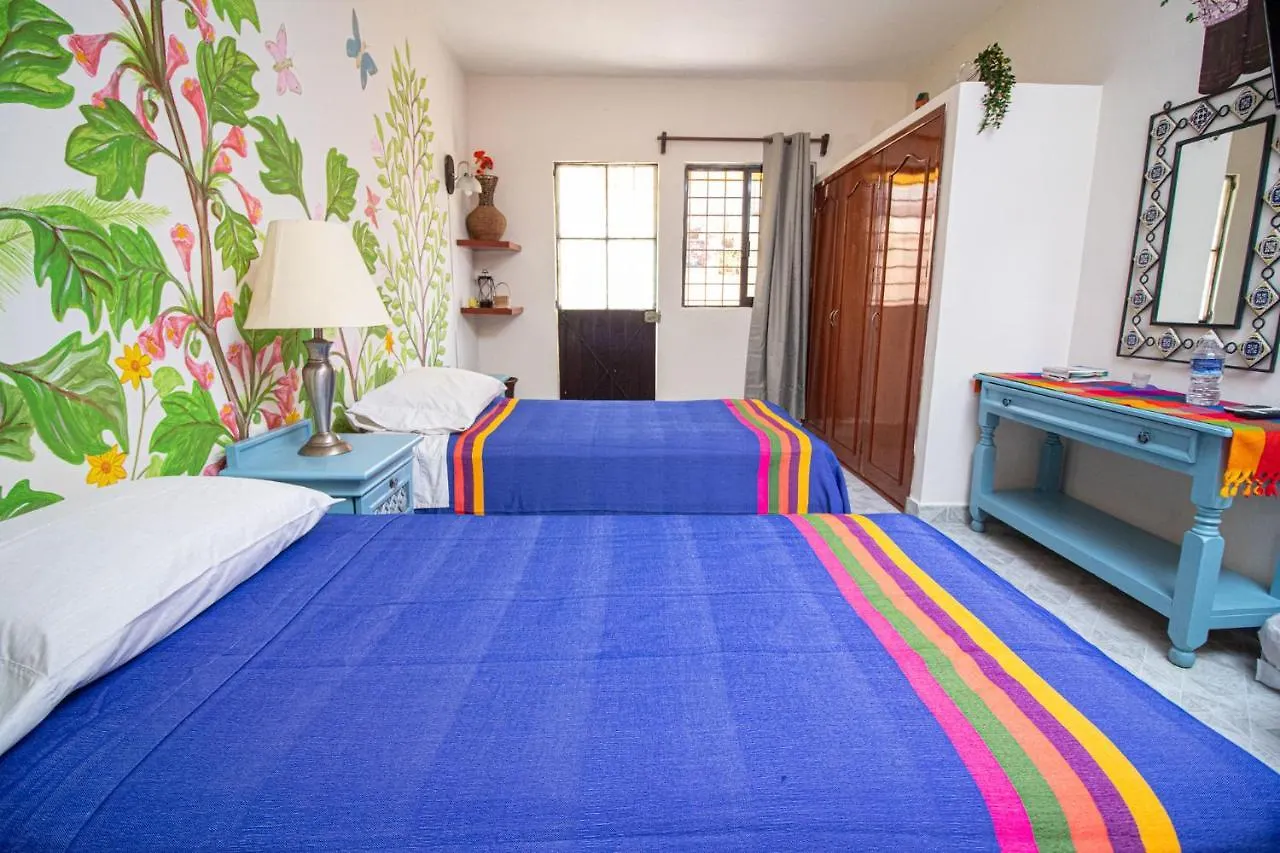 Hotel La Casa Del Almendro Playa del Carmen Mexiko