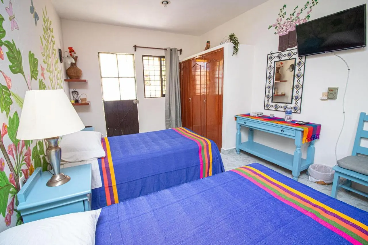 La Casa Del Almendro Hotel Playa del Carmen